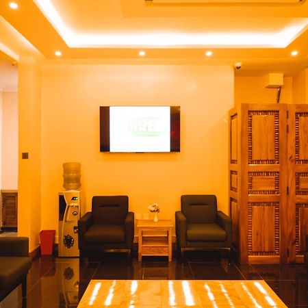 Kije Place Hotel Ναϊρόμπι Εξωτερικό φωτογραφία